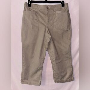 Gloria Vanderbilt Classic Tan Trousers